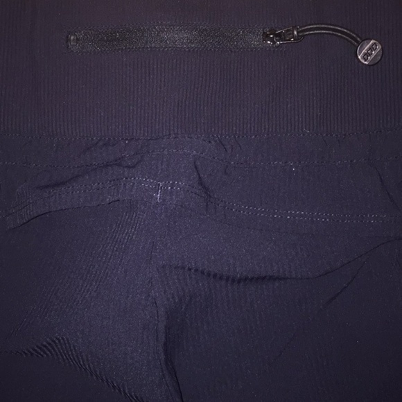 Black Lorna Jane Active Pants - Picture 6 of 7